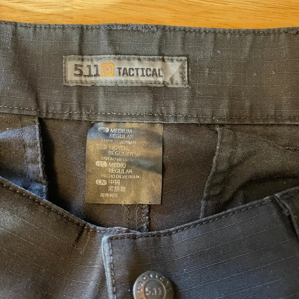 5.11 Tactical Series Black Ripstop Cargo Pants Men's Medium Regular Workwear